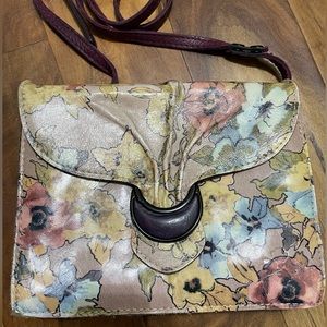 Patricia Nash crossbody purse, Vintage Tapestry print.